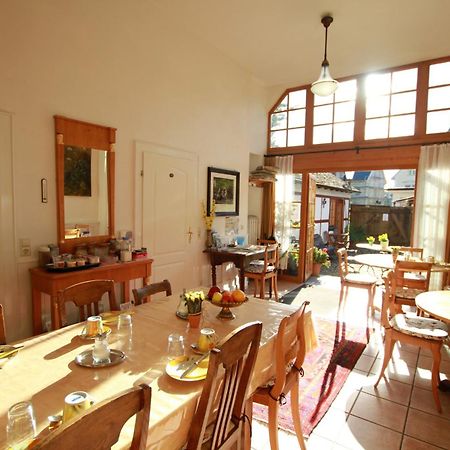 Gaestehaus Pfefferle Hotel Garni Und Ferienwohnungen Сигмаринген Екстериор снимка